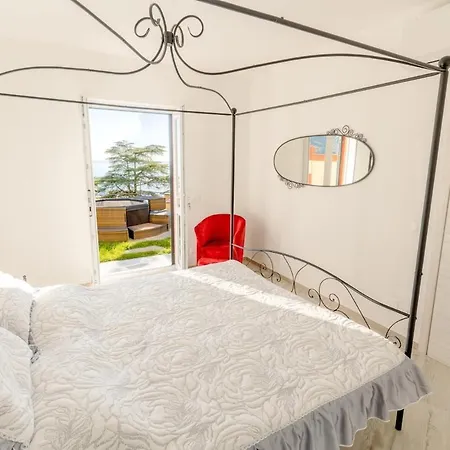 Pipinea- Jacuzzi Privata E Posteggio Privato