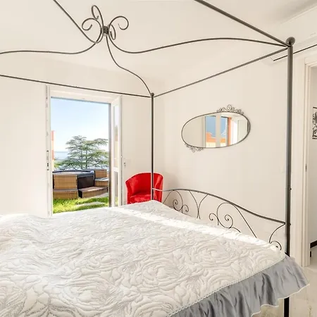 Villa Pipinea- Jacuzzi Privata E Posteggio Privato